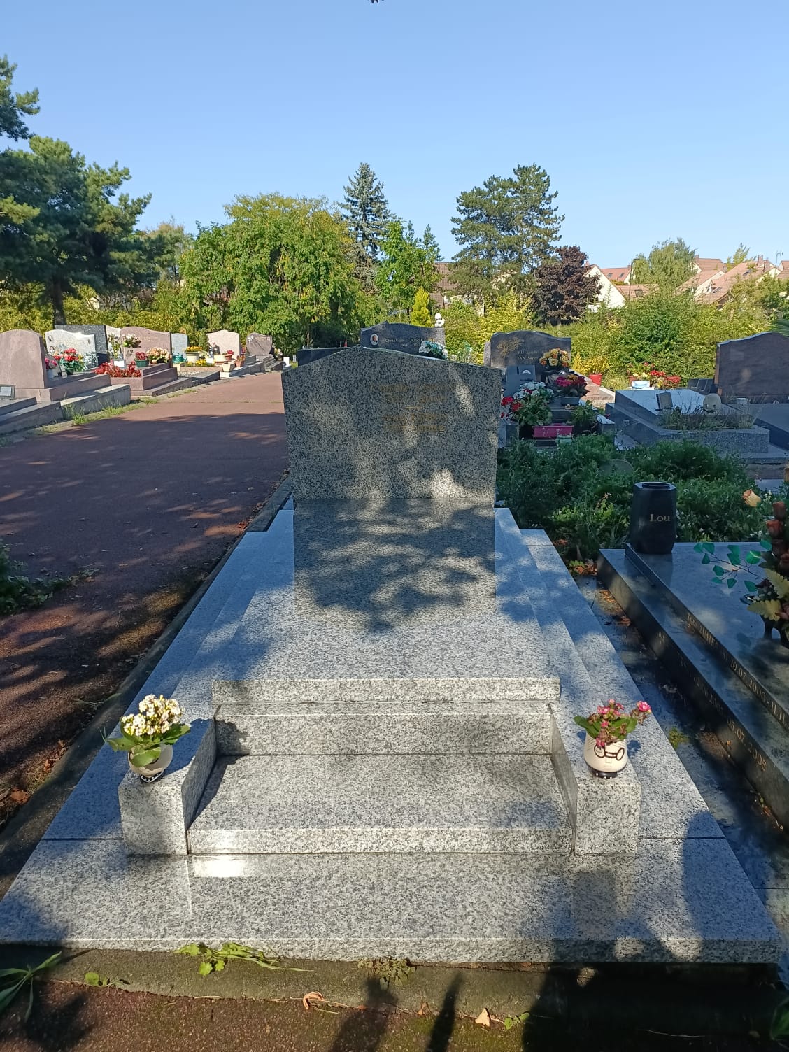 tombe papi après